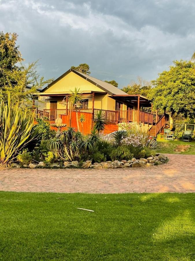 Hakuna Matata Wilderness Luaran gambar
